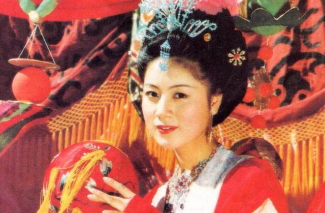 她是西游记最\贵\女演员，用飞机请来演了三分钟，一句台词没说