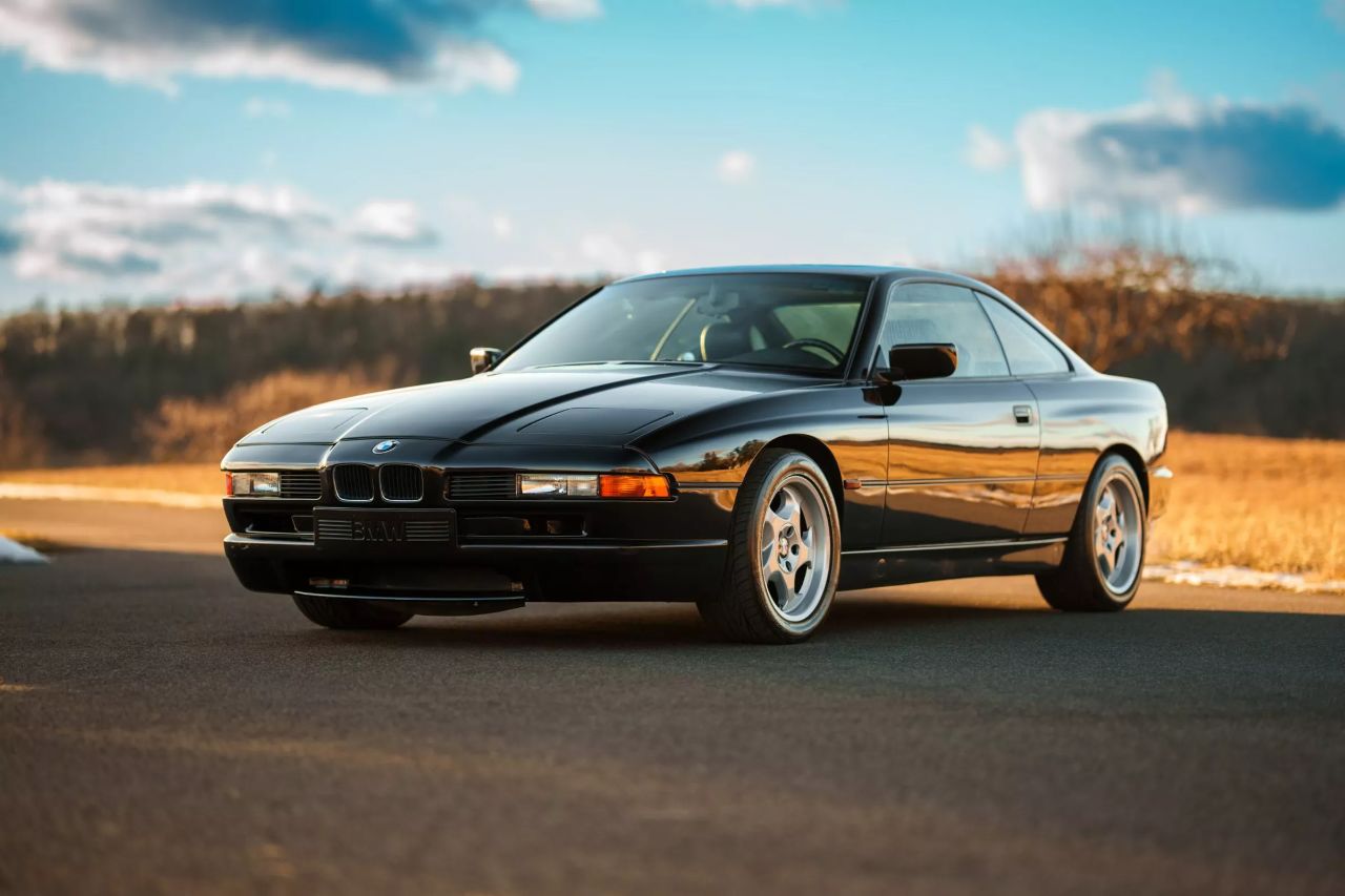 有人花6.1万美元把这辆1995年的手动版宝马850CSi“偷”回家