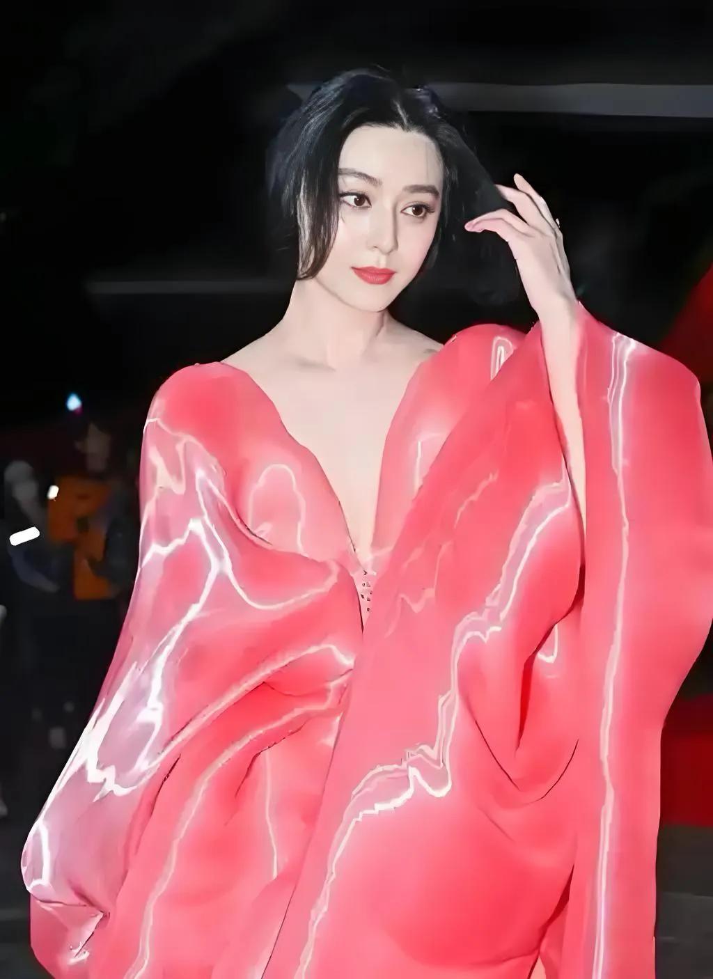 范冰冰惊现马来西亚!身材发福让人不敢认