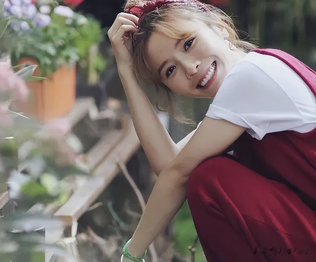 36岁最惨超女现状曝光，已生子，住5㎡三室一厅，被300万人羡慕