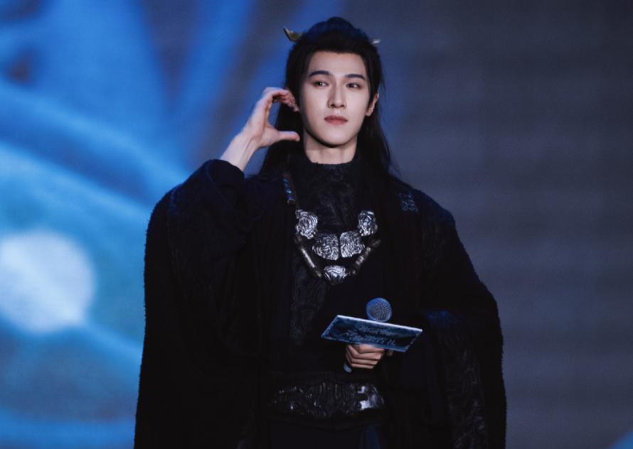 李昀锐刚“火”竟换赛道了?新剧已经开机,搭档当红流量小花