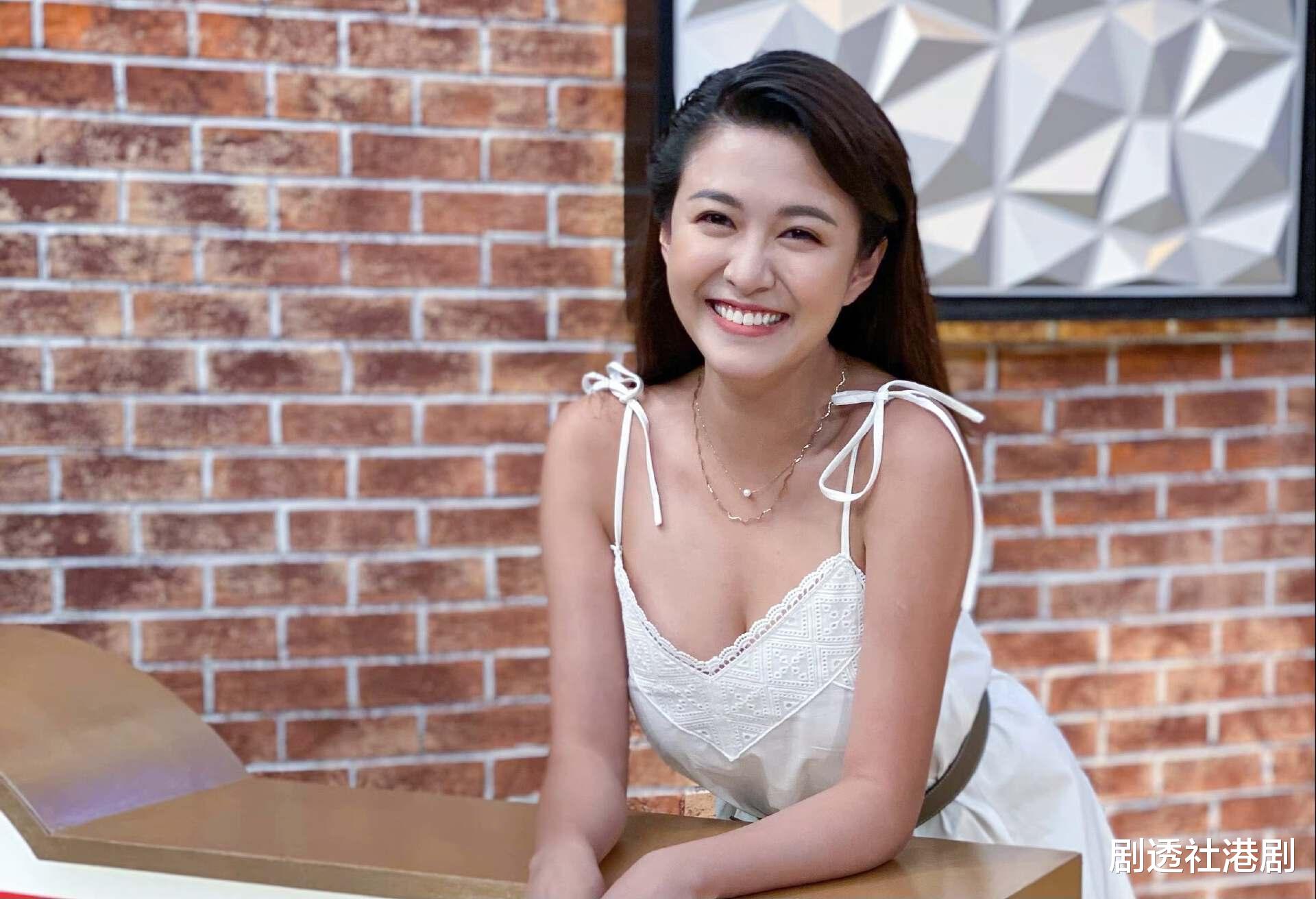 又走一个!TVB知名女星宣布离巢,因丑闻从女主角降级沦为女N号