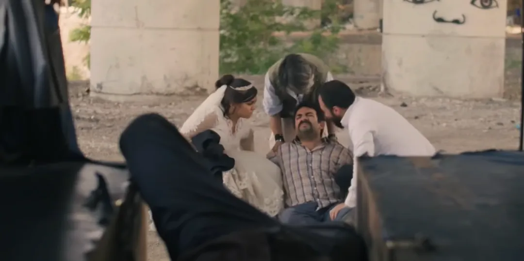 这被封杀的顶流，终于复出了