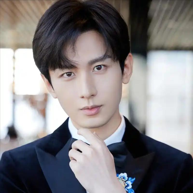 畸形审美？这4位男演员长相平平，却总当主角演帅哥，实在不理解