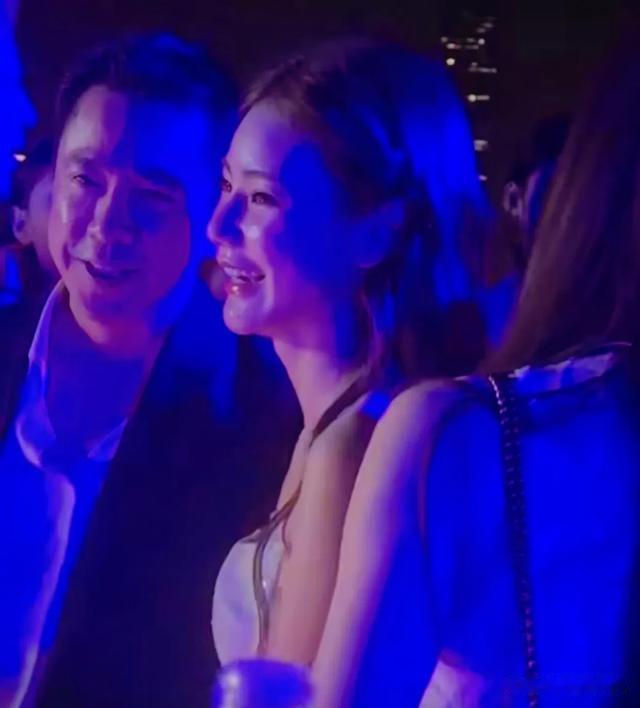 黄晓明,梅婷,吴越等明星齐聚华谊电影之夜,汪小菲马筱梅赢麻了