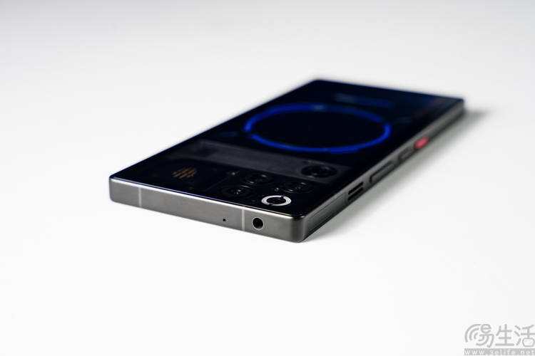 風水雙冷、性能新巔峰：紅魔游戲手機11 PRO+專項測試