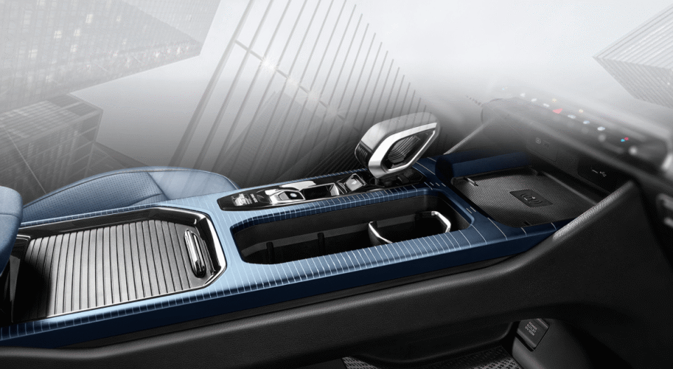 “被忽视”的中大型SUV,后排能躺三个男人,拥有20万档次仅售11万多