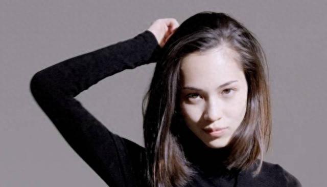 日本女星坦言:不和日本韩国男人交往,一个爱出轨,一个太粘人