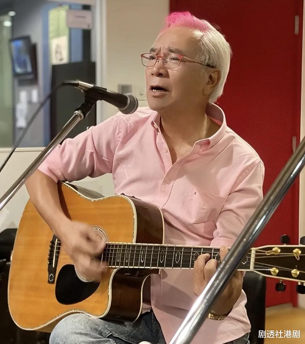 知名港星接小36岁女友出狱！二人相拥而泣，女方被指身材圆润不少