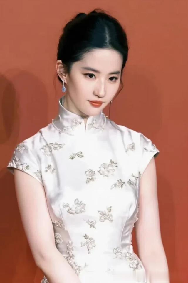 70位女星新中式造型，这就是中国女性和中式审美的魅力！