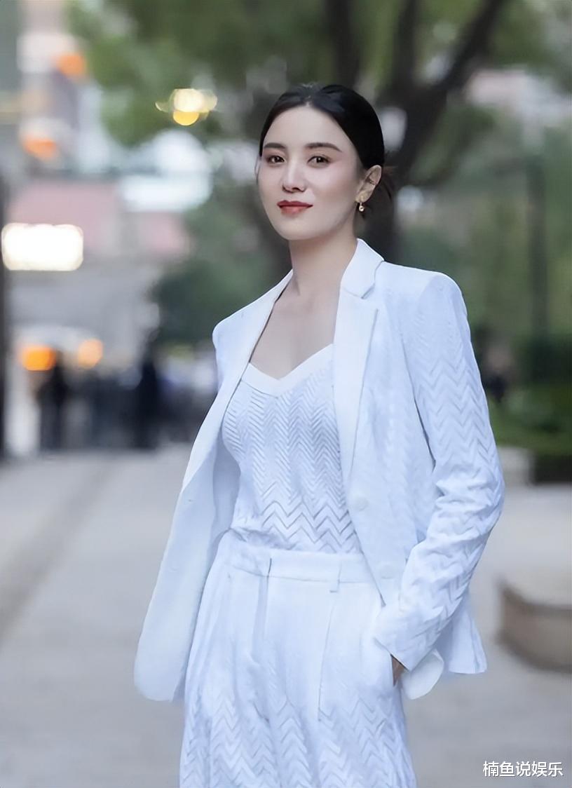 年龄越大越漂亮的女明星，我只服这3位，越老越有韵味