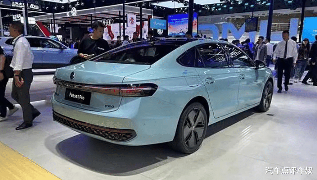 开倒车!新能源时代燃油车为何突然逆势回暖?