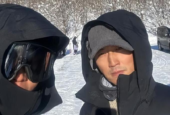 恩爱13年难抵血浓于水！45岁谢霆锋越来越重视儿子，父爱如山满满