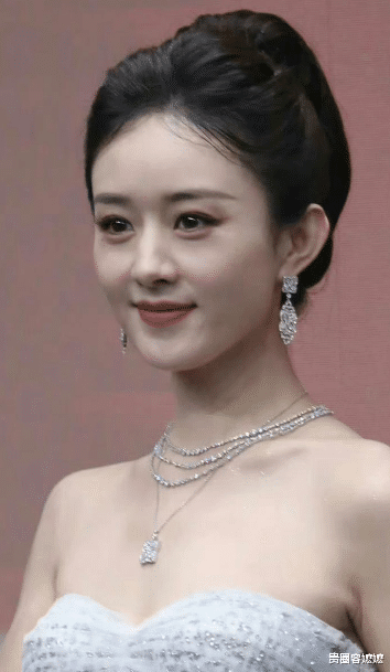 没滤镜真可怕！女明星真实颜值全曝光，一个个真没那么美！