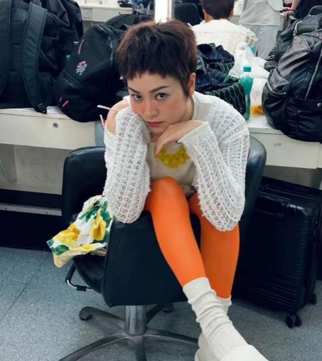 林盛斌带5个靓女上“恋综”，曾经三女拒一男，风格各异恐难追到