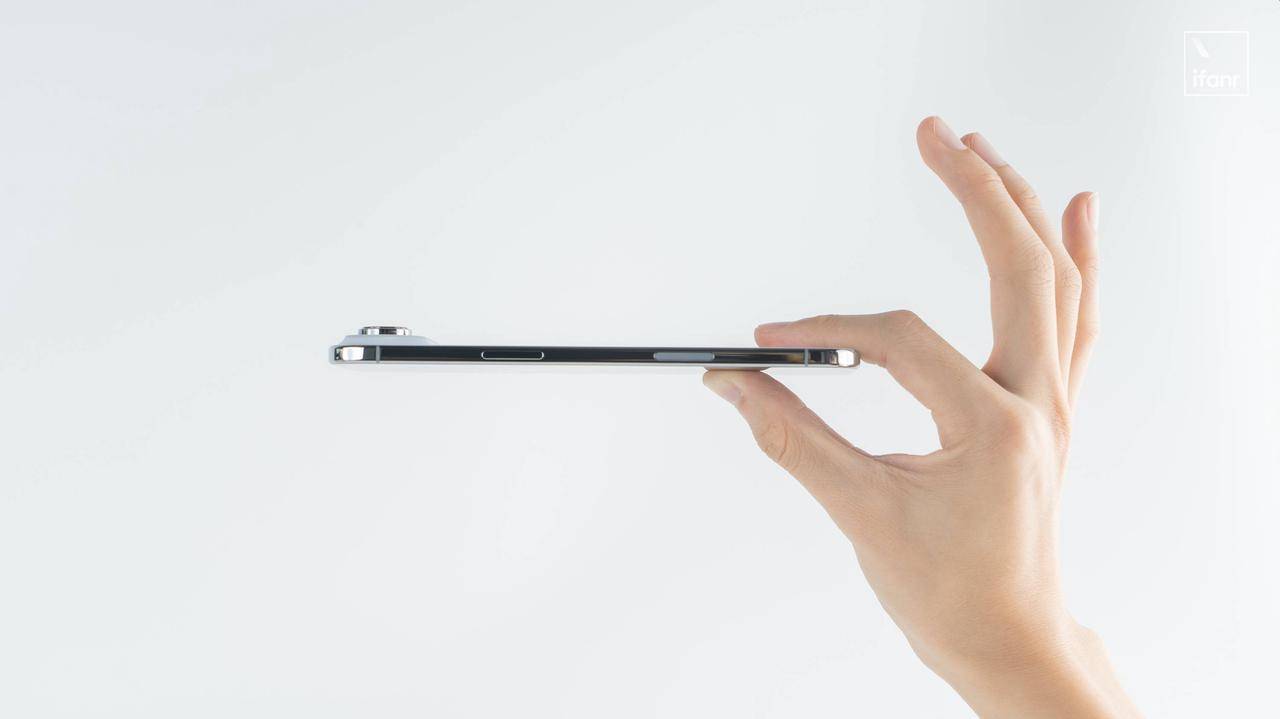 豆包手機助手讓海外炸鍋，歪果仁：這是第一款真正意義上的智能手機