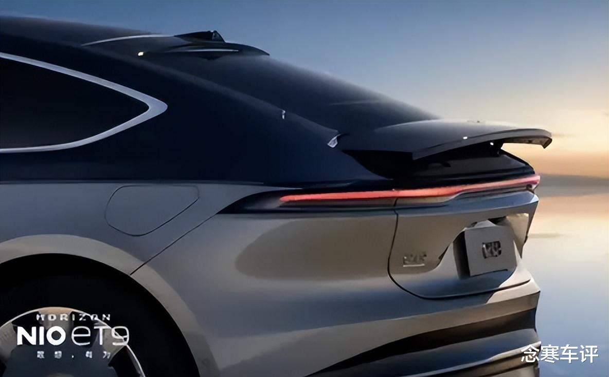 贵出11.39万!蔚来ET9特别版正式交付,3万8双色车身+3万23寸轮毂