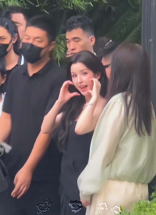 珠宝晚宴,周也面相变了,哈尼好美,任嘉伦脸凹,张柏芝黑袍抢镜