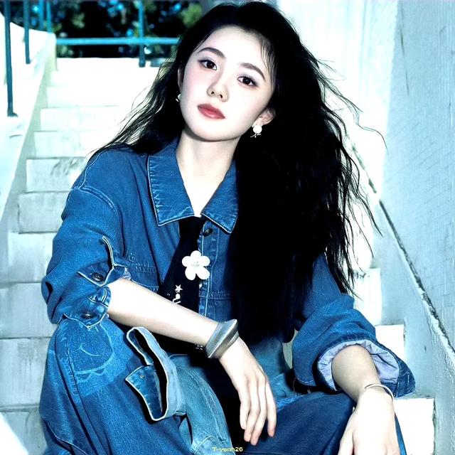 刘浩存,全套牛仔装,利落显气质