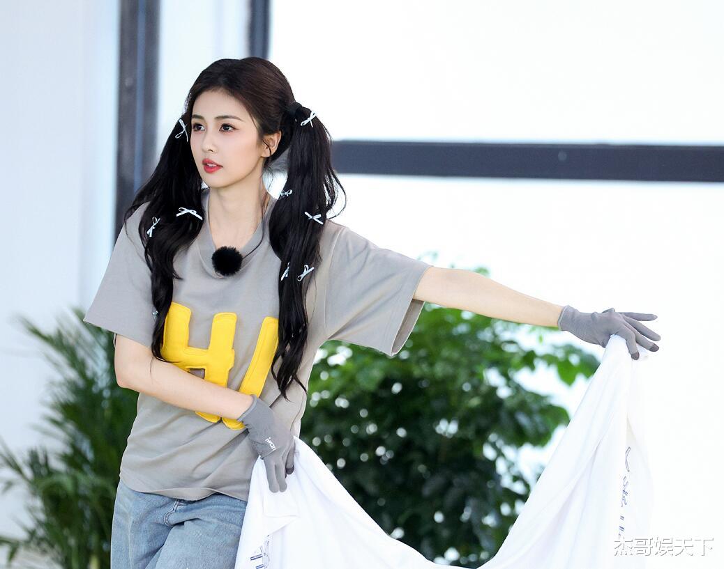 白鹿到底是偶像派还是实力派?《跑男》只用一个游戏就测出来了