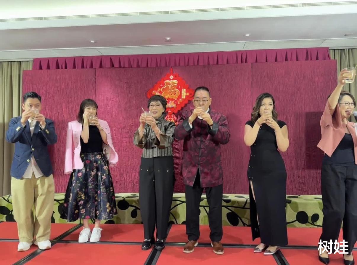 香港电台高层70大寿，退休后重拾家业做风水师，俩弟弟都是风水师