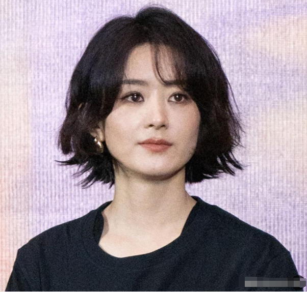 脏话风波升级!这一次被央妈“内涵”的赵丽颖,终究要自食其果了