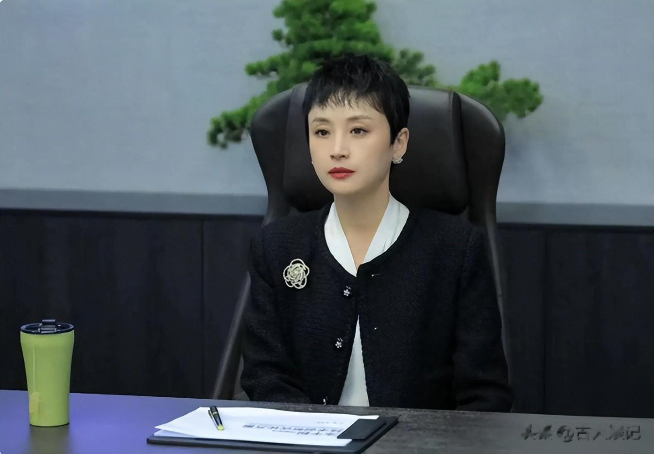 她长得漂亮,名气不大但演技好,出道25年零绯闻,如今依旧美丽