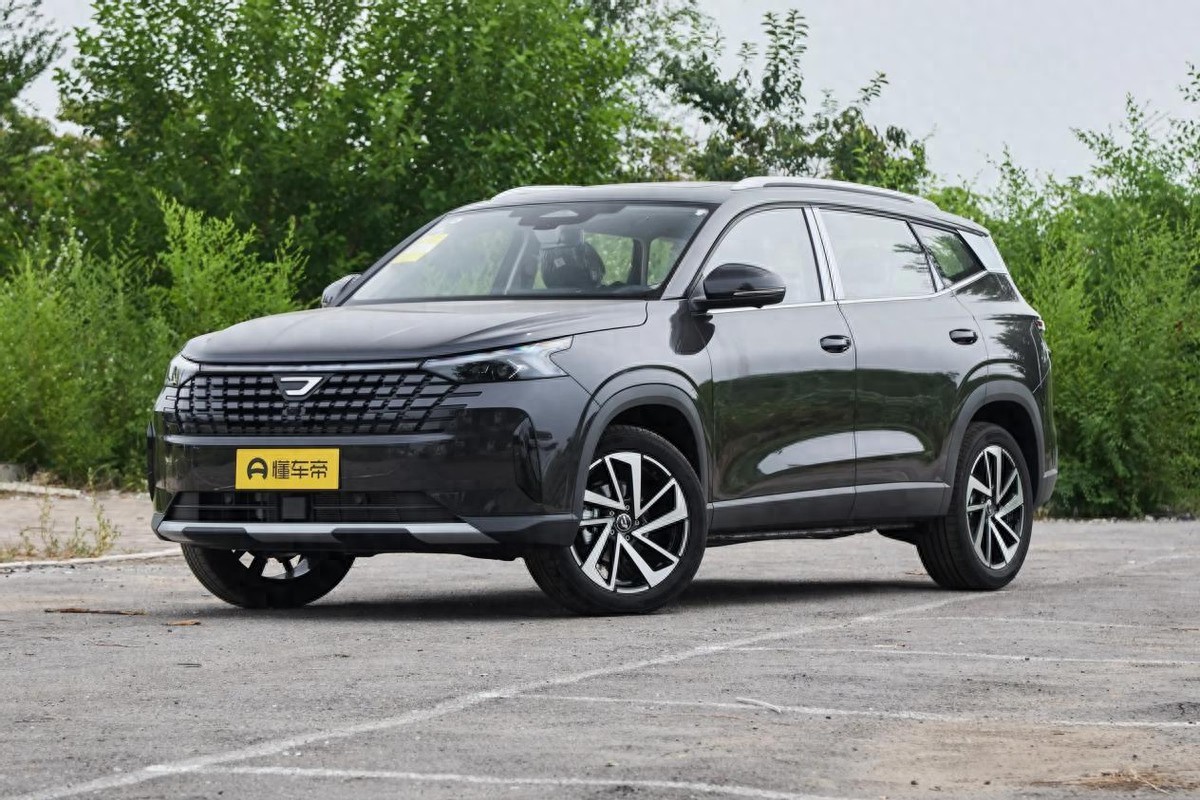 这才叫“性价比”！9.59万德系中型SUV，1.4T+爱信6AT+MQB平台