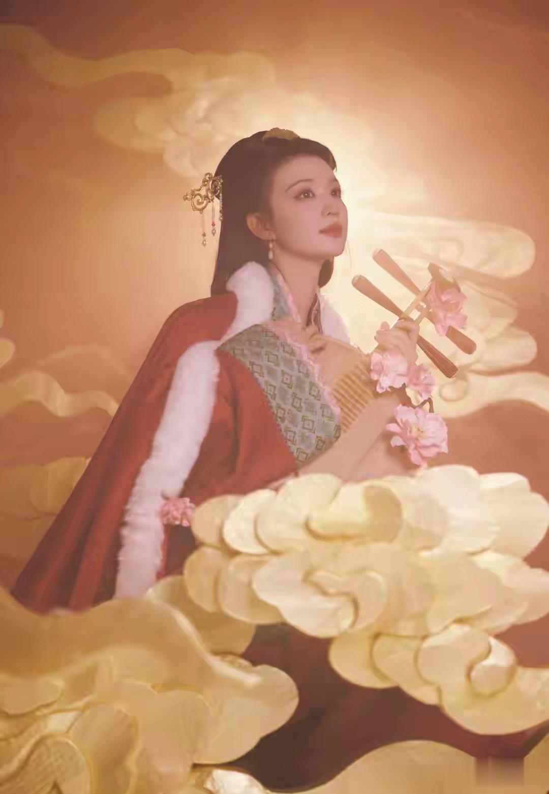 王楚然春晚一出场,全网都看呆了!红衣昭君美到失语