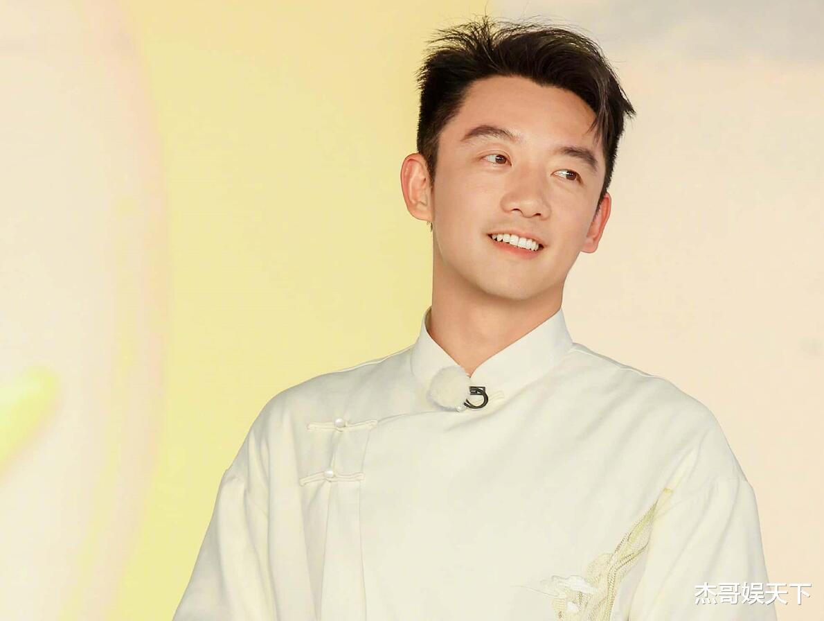 拜托，周深能不能说句实话