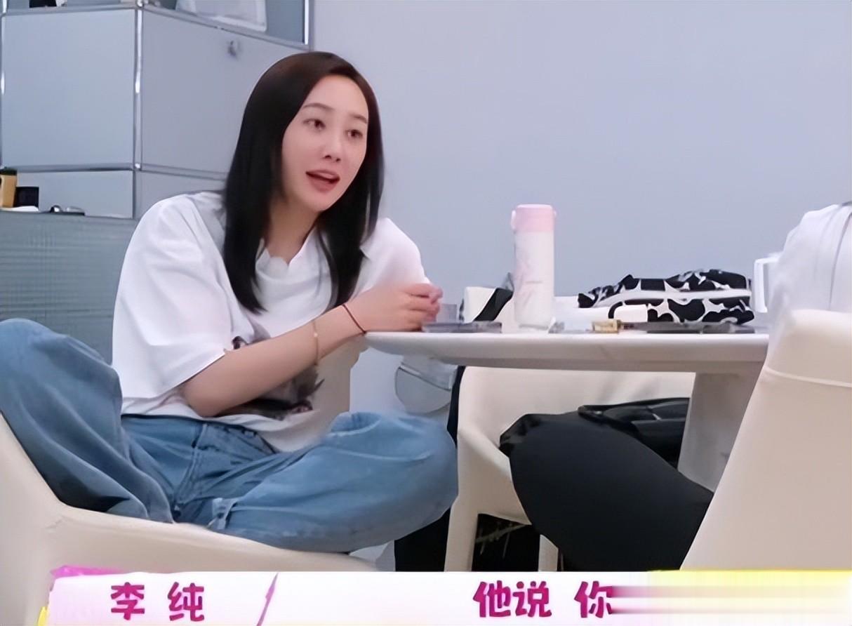 原来他俩已经是夫妻，才刚结婚两个月，她就演《大生意人》再翻红