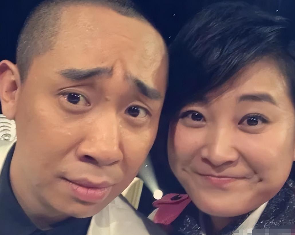 不演了！43岁退出春晚、解散公司的贾玲，这次彻底撕碎了内娱体面