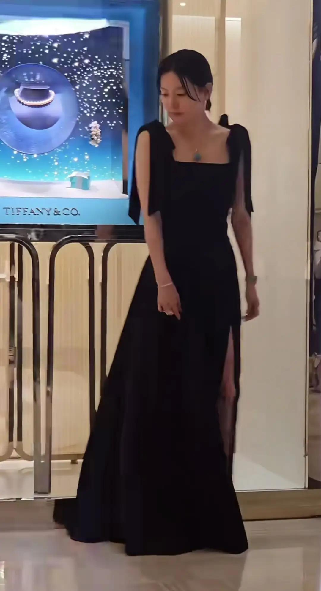 50多岁的李英爱不仅保养牛逼甚至还有少女感，看着楚楚可怜好逆天