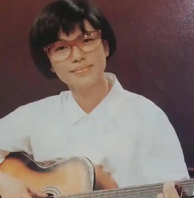 蔡琴：嫁导演丈夫，丈夫十年不碰她，如今咋样了？