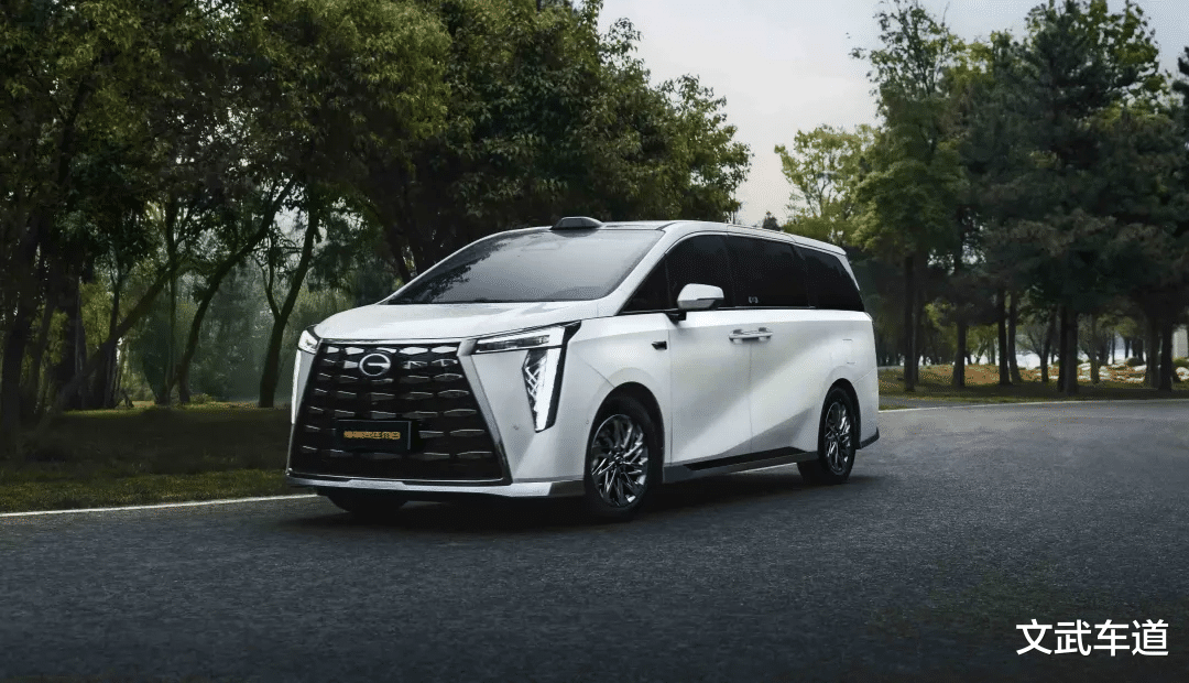 宜家又宜商！传祺向往M8乾崑为何成为高端MPV新顶流？