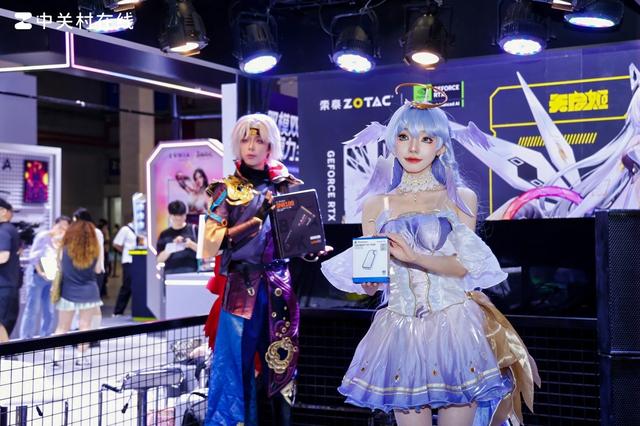 \熱血青春，即刻存儲\BW2025閃迪精彩繼續,與你相約國家會展中心