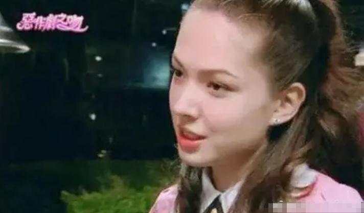 邱泽做梦也没想到,婚礼结束仅3天,许玮甯一张照片败光路人缘