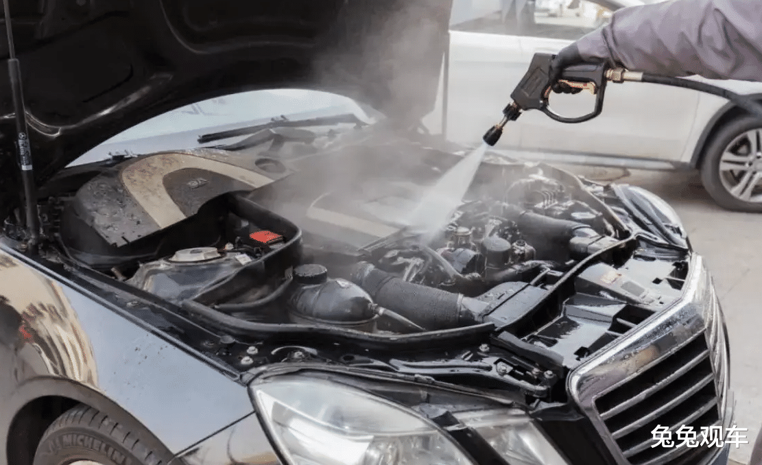 4S店偷着乐！这7个保养“伪科学”，正在榨干你的钱包