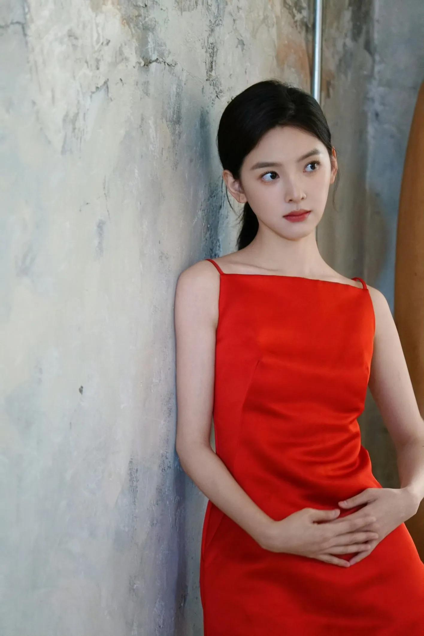 章若楠白衬衫,清纯写真