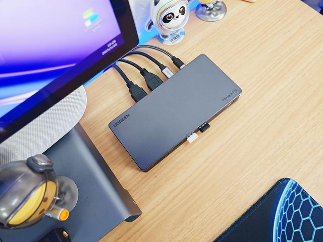 都说接口丰富，用后告诉你，绿联多屏扩展坞10合1比其他强在哪