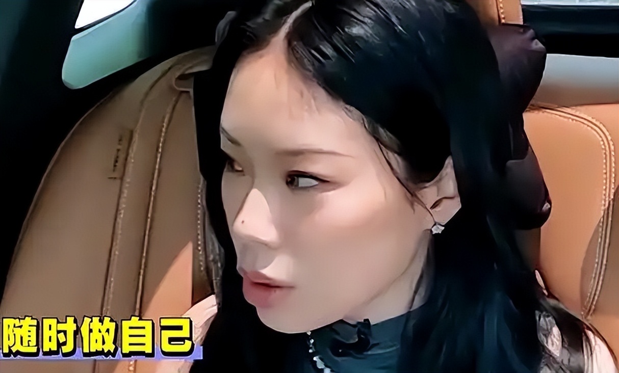 女星公开与黑人男友同居,每月1万租房住,5年了还是没逃过审判!