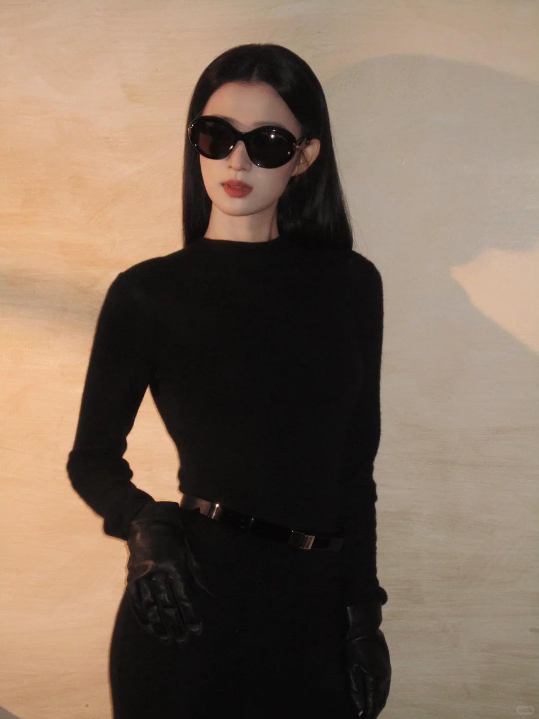 上海TF活动,彭小苒“蛇女”辣眼,包上恩土气,王楚然一身黑惊艳