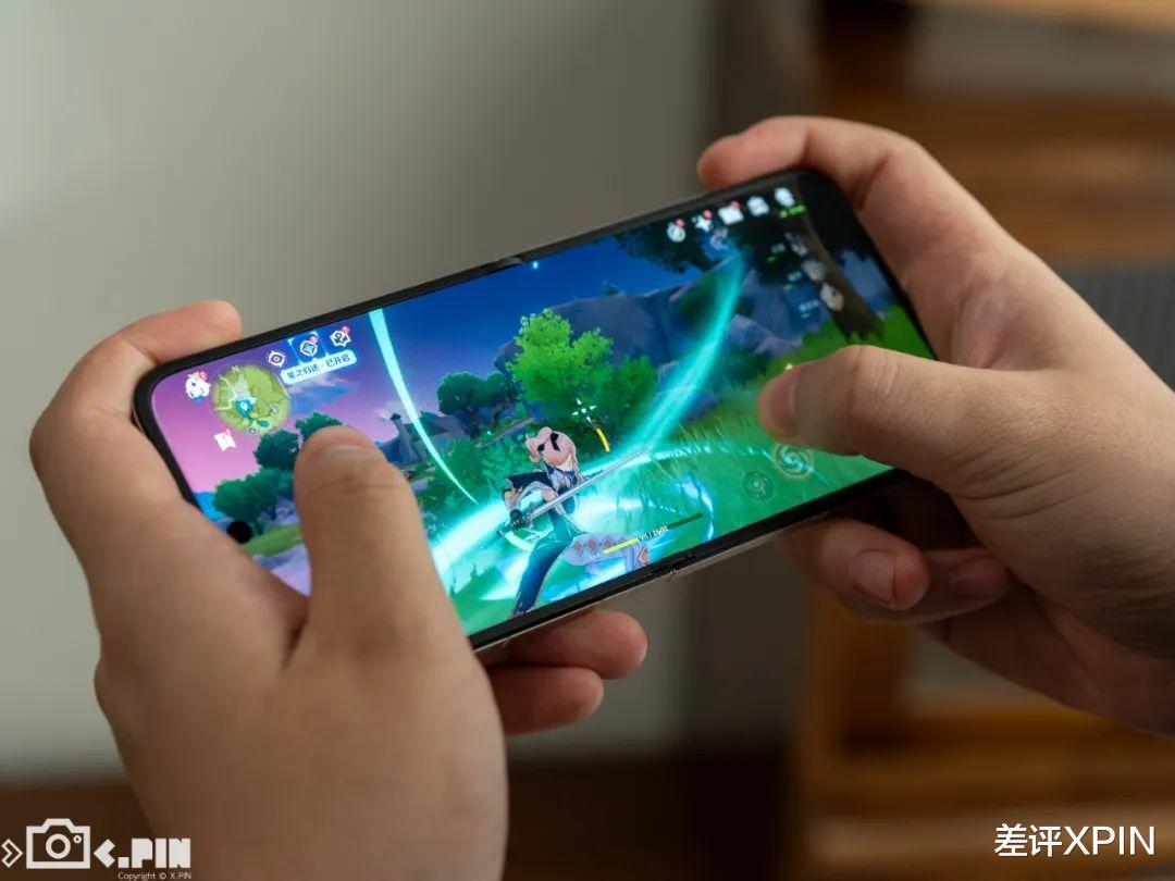 5999的小米小折叠,还能成为小红书爆款吗?