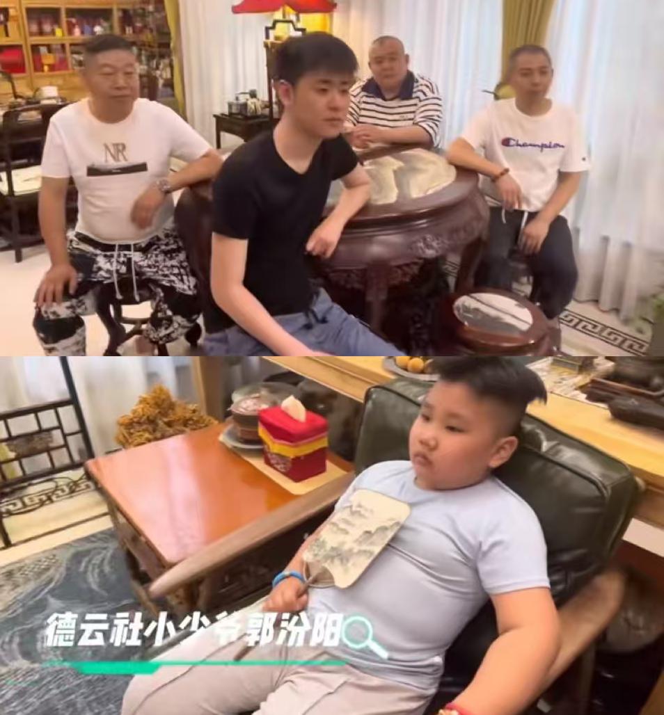 郭德纲妻儿看演唱会，郭汾阳3次吻王惠，被吐槽不正常，冤枉他了