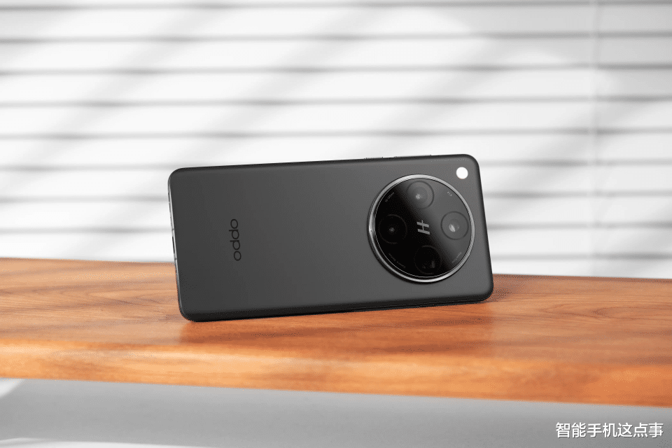 OPPO Find X9系列再次被确认:超声波指纹+无线充,堪称全能旗舰