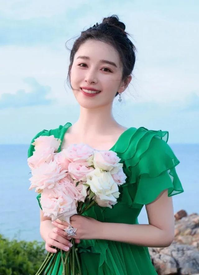 被名字拖累的15位女星:个个貌美,但名字要么读错,要么叫不出来