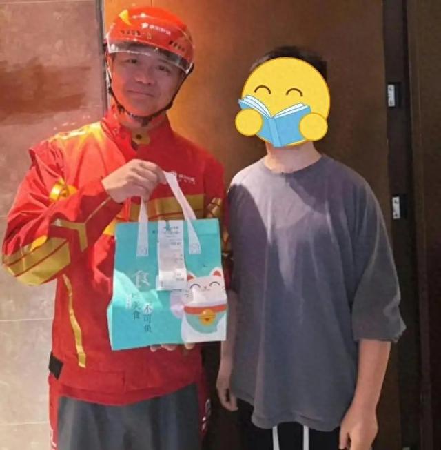 看完這波外賣大戰，我感覺下半年喝奶茶不用掏錢了