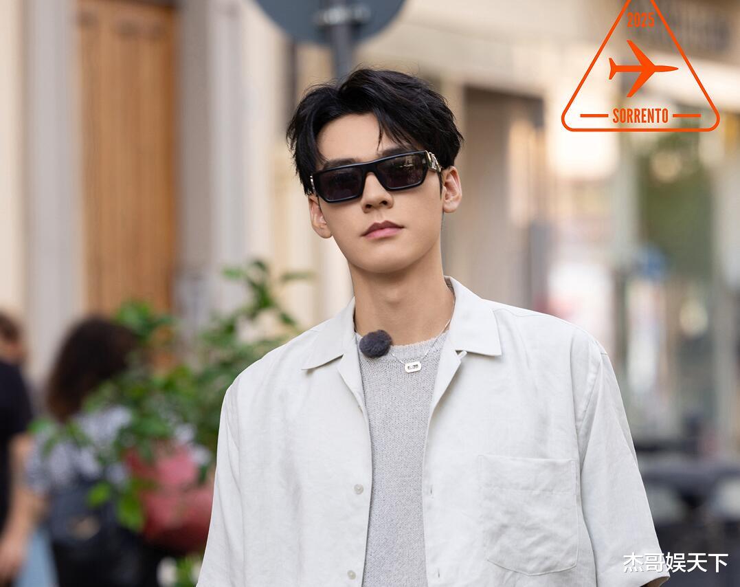 王玉雯这一脚,把她的口碑彻底踹封神了