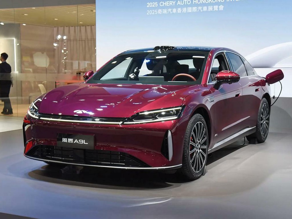 16万多就买四驱中大型插混轿车,领克10 EM-P会是新爆款?