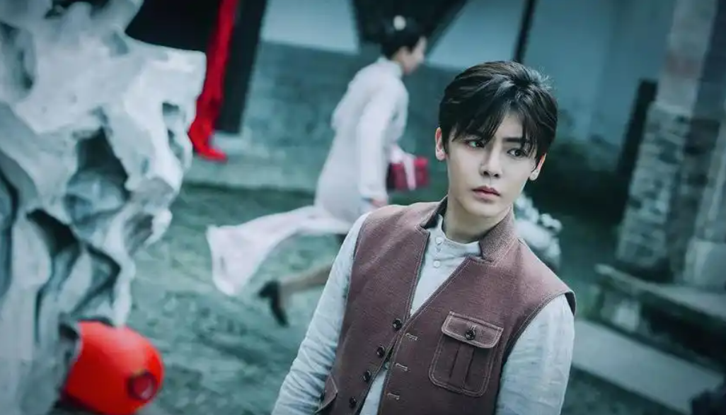 36集悬疑大剧，三集一案、高能反转，更有双重人设，有爆款潜质